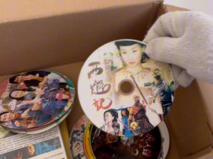 xboxone播放dvd的碟片_Xbox One 能播放 DVD 的碟片吗？