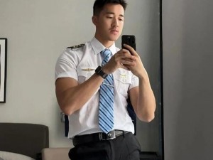 Gay2023 空少被体育生开菊：网络热词的背后故事